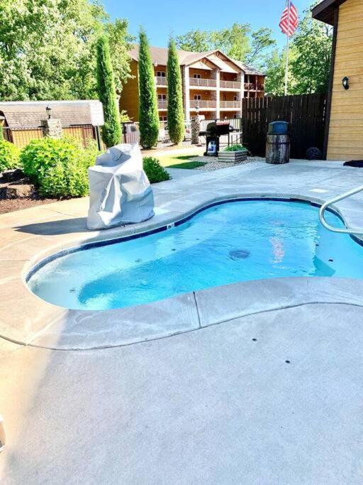 The Lake Fish-Amazing Views-Sleeps 24-Indoor-Outdoor Pools Branson Esterno foto