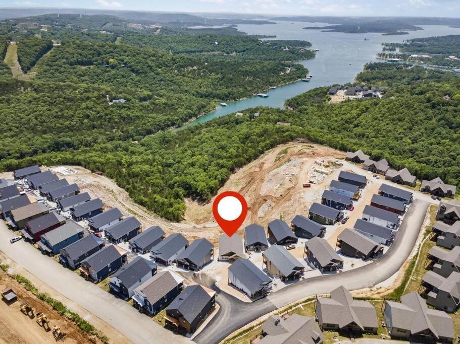 The Lake Fish-Amazing Views-Sleeps 24-Indoor-Outdoor Pools Branson Esterno foto