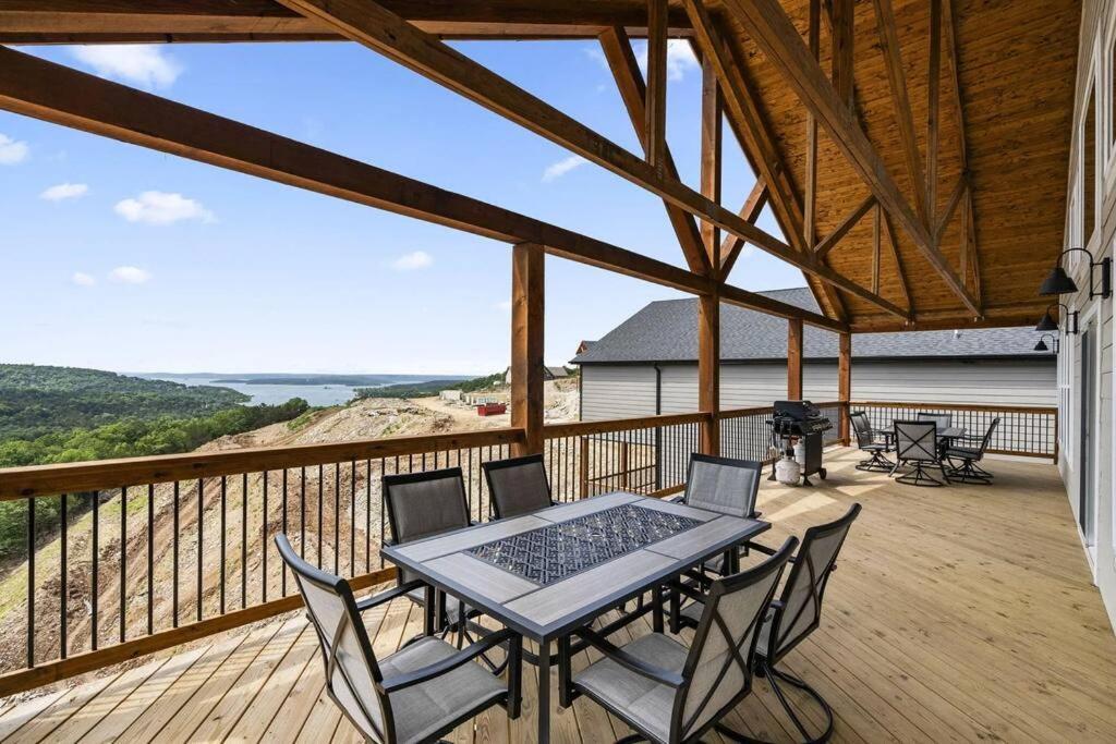 The Lake Fish-Amazing Views-Sleeps 24-Indoor-Outdoor Pools Branson Esterno foto